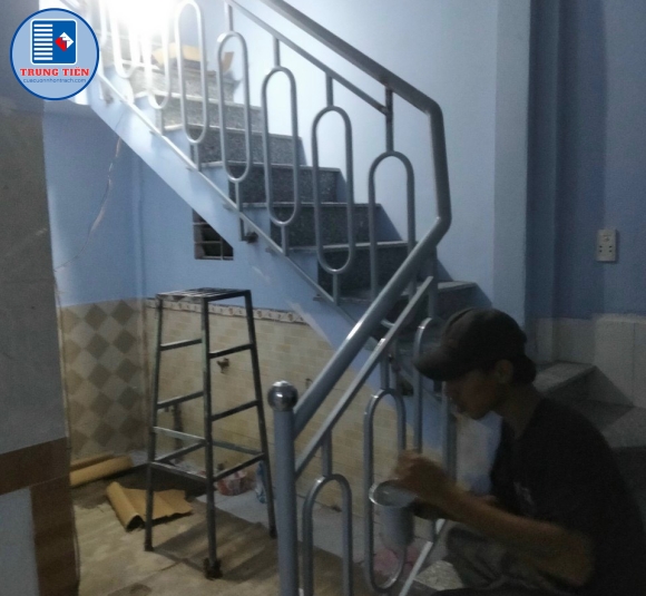 CẦU THANG SẮT ĐỒNG NAI